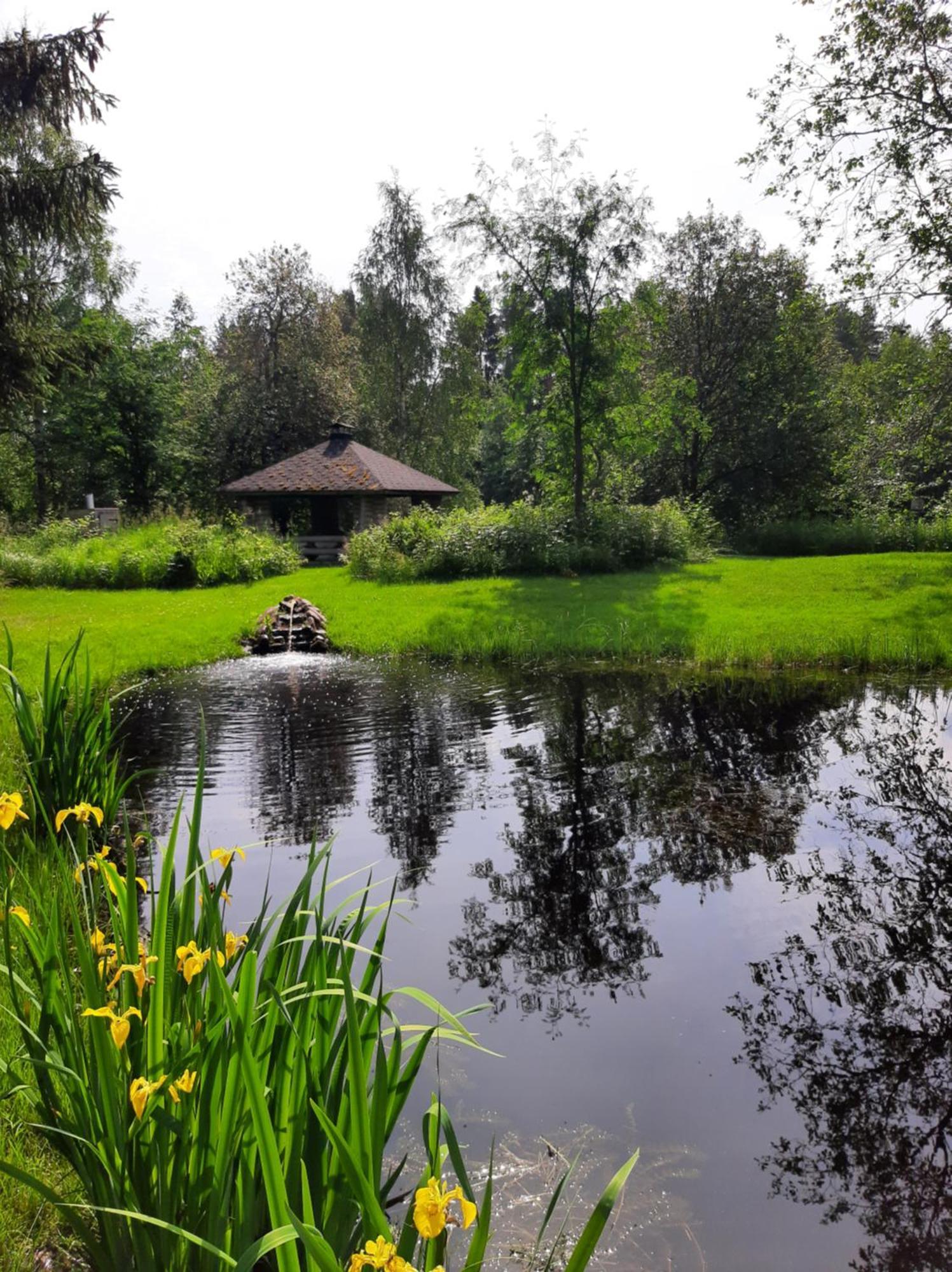 Huhtaniemen Moekkikylae Hotel Veteli Eksteriør billede
